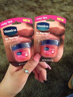 Vaseline lip balm